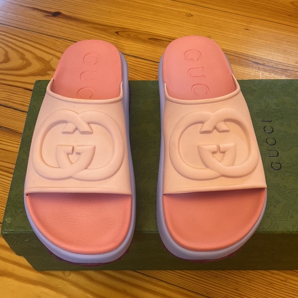 Size 6 pink and purple platform Gucci slides - Picture 2 of 6